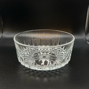 Vintage Arcoroc Clear Glass Dish